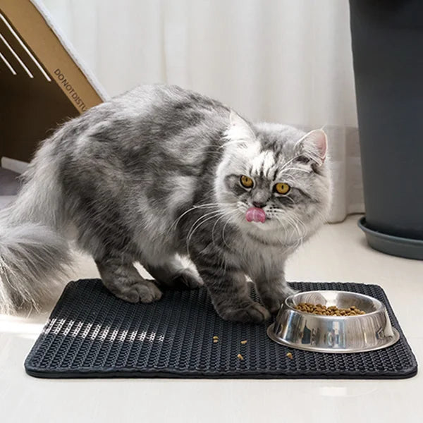 FEEDING MAT You can even use it as pet foodmat to collect cat food and keep yourfloor clean.